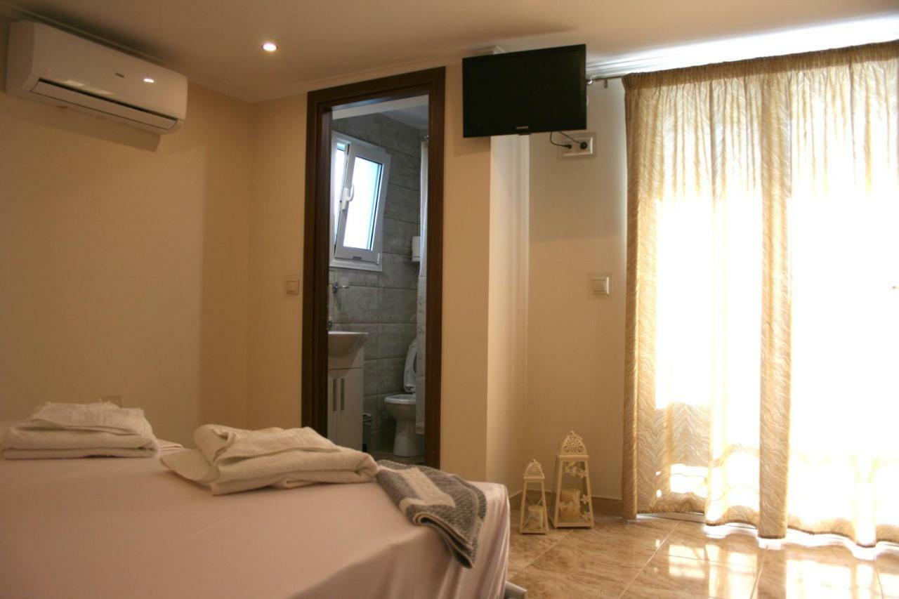 Rea Hotel ปาราเลียกาเตอรีนิส ภายนอก รูปภาพ